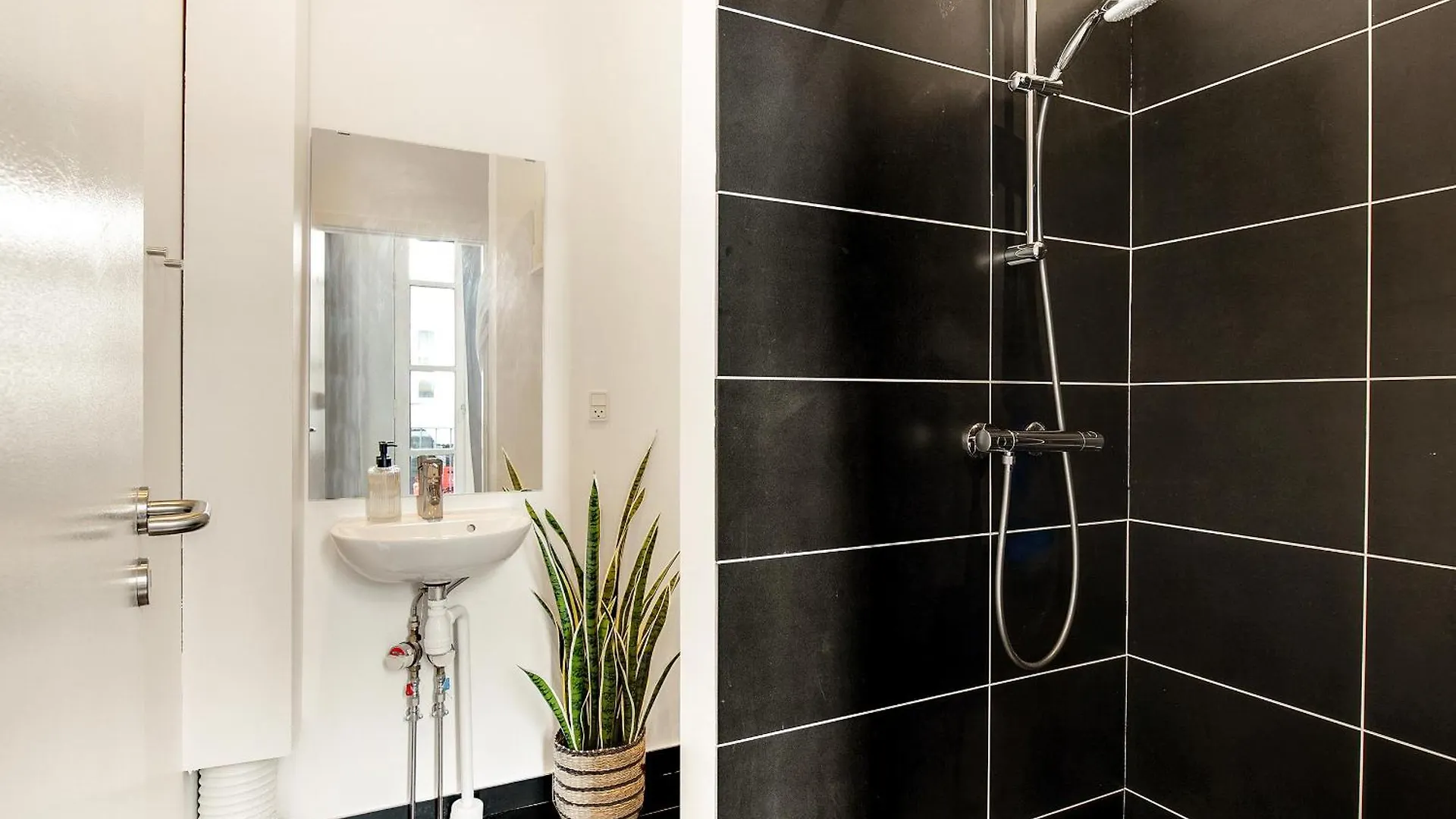 Sanders City - Spacious Studio Apartment Copenhaga